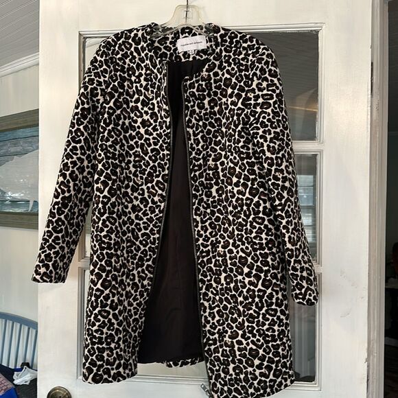 Cupcakes And Cashmere Leopard Print Coat - Picture 3 of 6